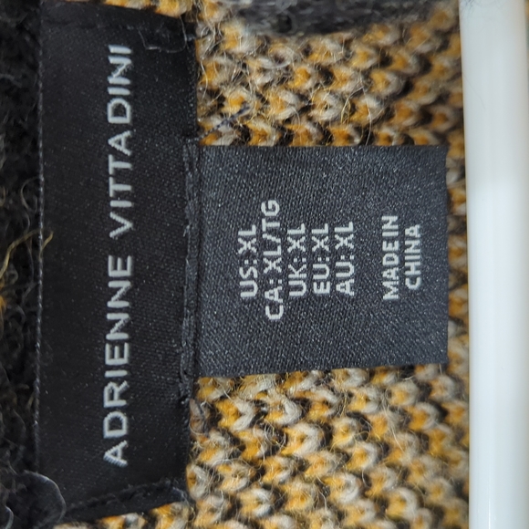 Adrienne Vittadini Sweater - Picture 3 of 4